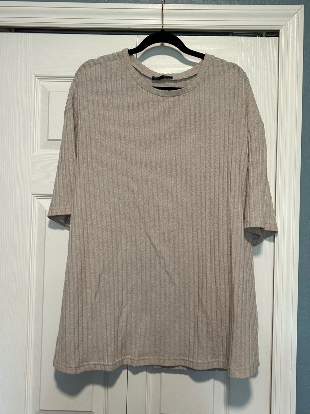 Women’s Ribbed Short-Sleeve Tee - Beige